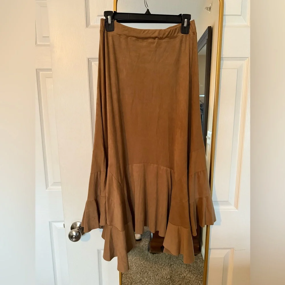 Tantrums Ruffled Skirt - Picture 4 of 4